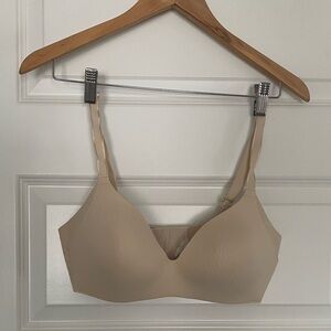 KNIX WingWoman Contour Wireless Bra Nude